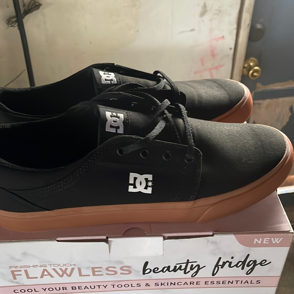 Brand new skating shoes